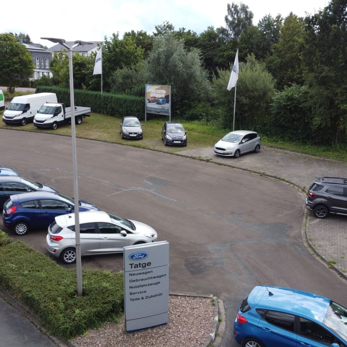 Luftbild Gebrauchtwagenplatz